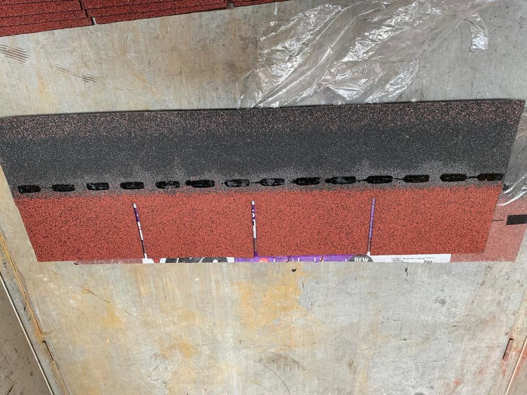 40 m2 Rode dakshingles - Nieuw en ongebruikt, Doe-het-zelf en Verbouw, Dakpannen en Dakbedekking, Overige materialen, Overige typen