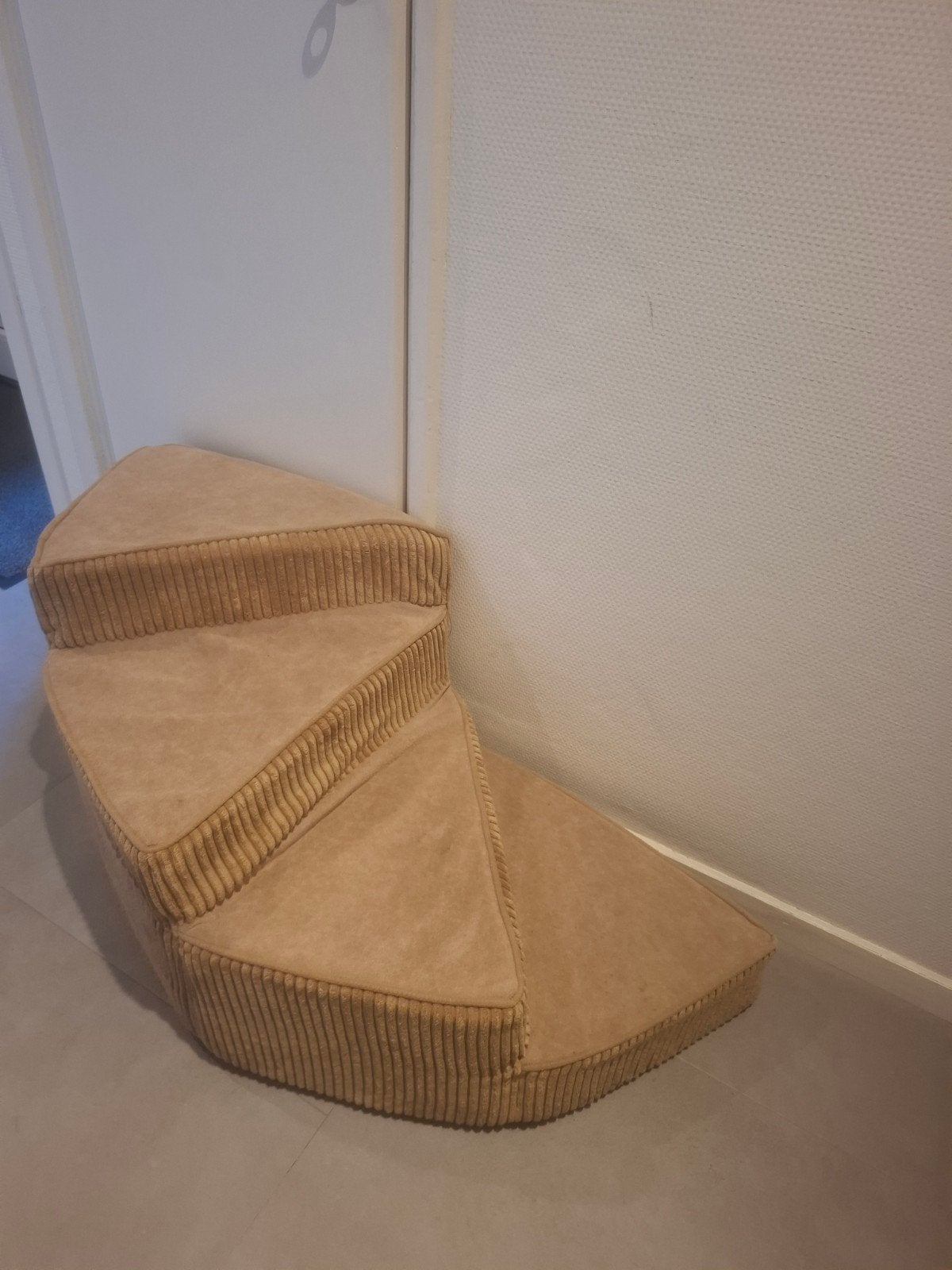 Honden trapje, Ophalen, Zo goed als nieuw