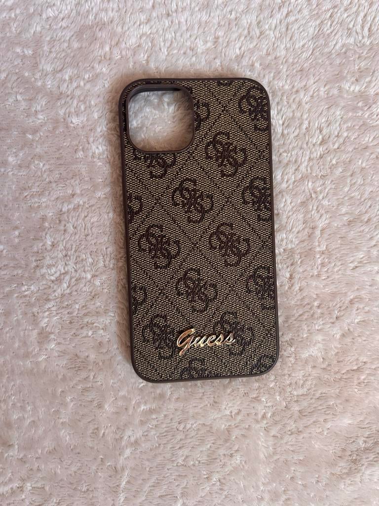 Guess iPhone Hoesje - Bruin met Logo Patroon, Kunststof, IPhone 14, Bruin, Hoesje of Tasje
