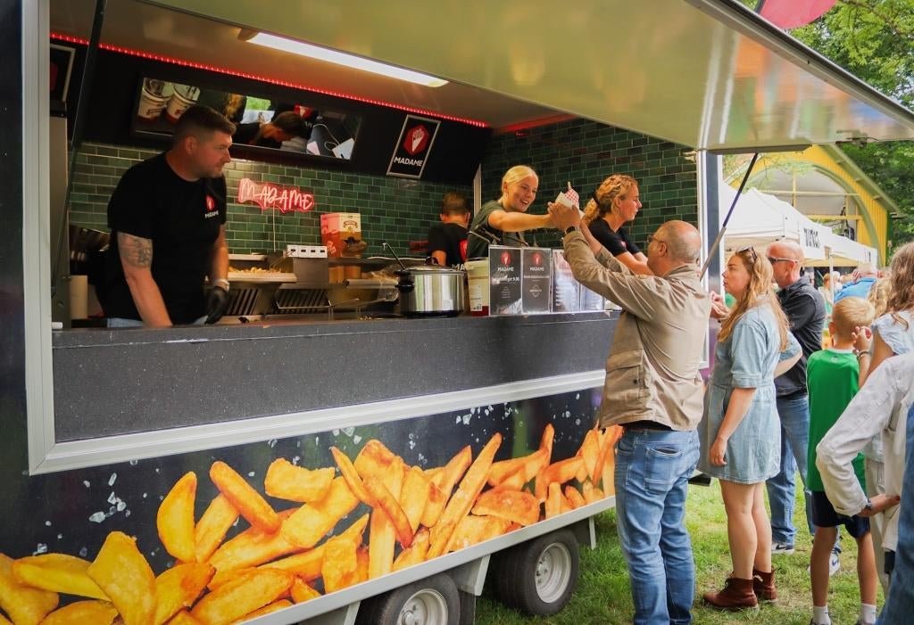 Frietwagen op locatie – al vanaf €8,25 p.p | Madame Catering, Attractieverhuur