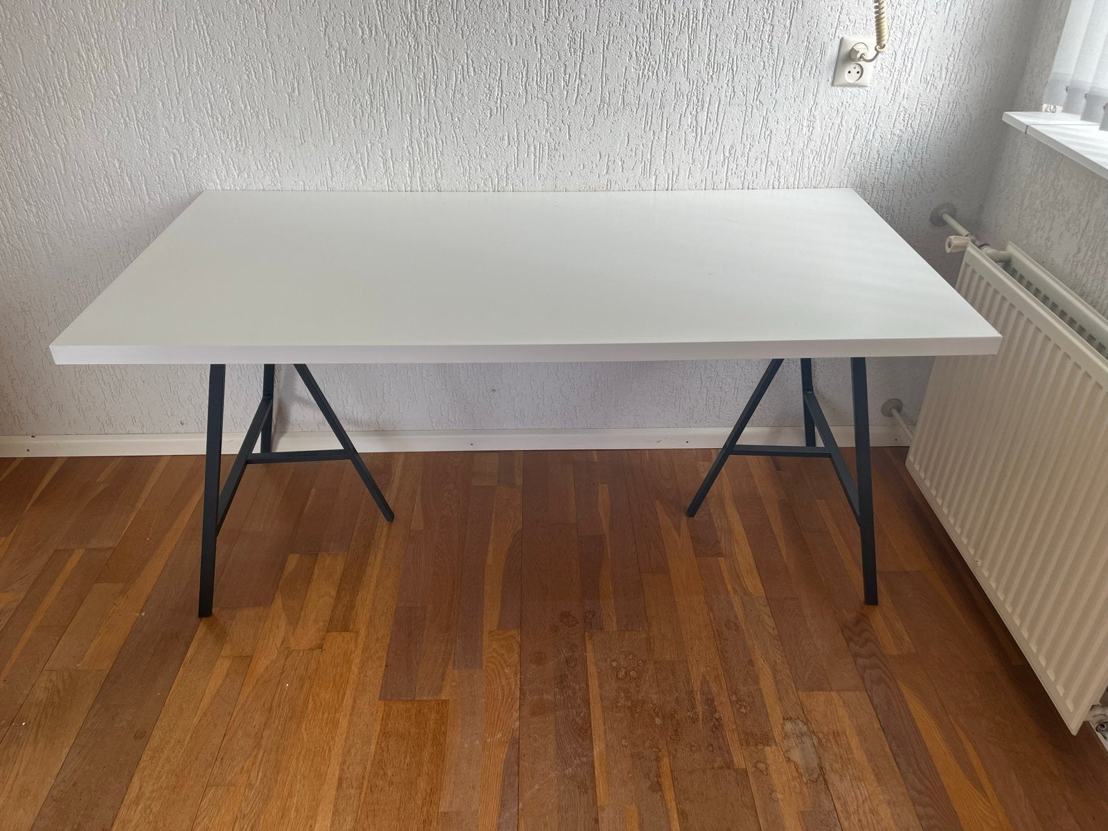 IKEA LINNMON Tafel met schragen - Wit/Zwart, Ophalen, Gebruikt, 100 tot 150 cm, 50 tot 100 cm