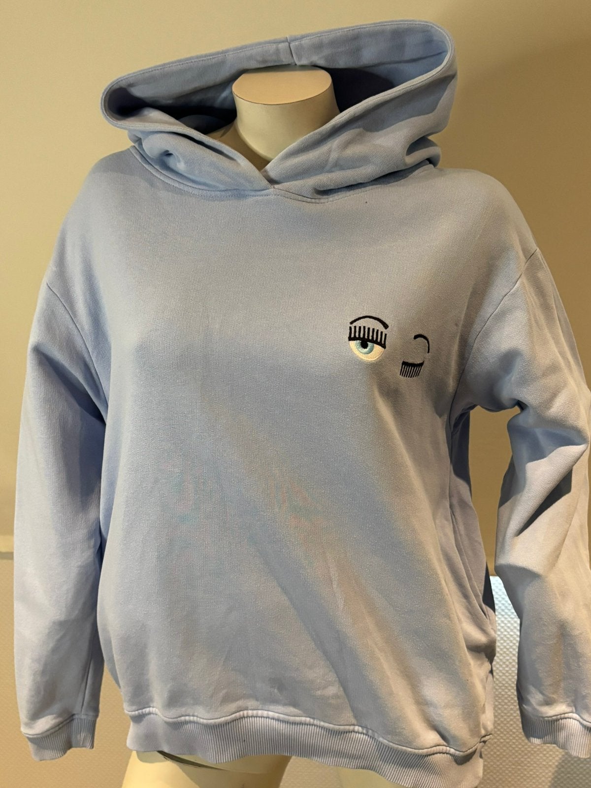 Chiara ferragni hoodie maat s valt ruim, Ophalen of Verzenden, Zo goed als nieuw, Maat 38/40 (M), Blauw