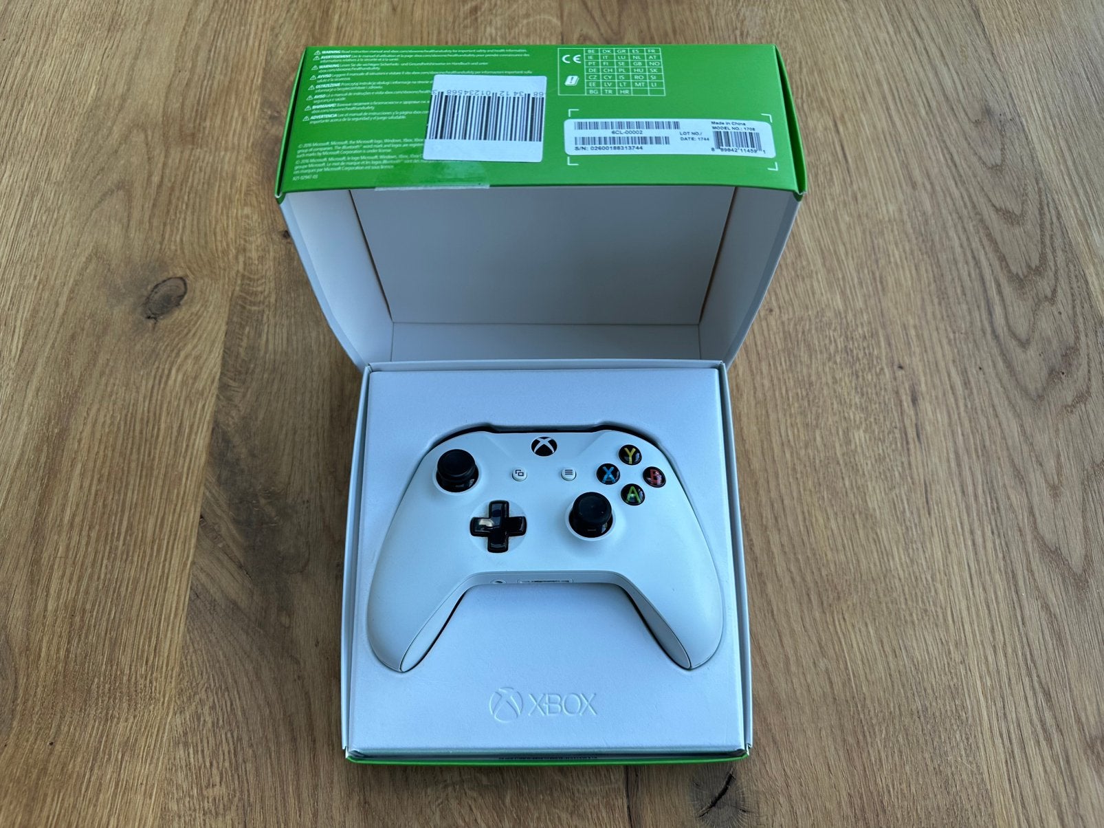 Xbox one controller (Wit) perfecte staat en getest, Spelcomputers en Games, Spelcomputers | Xbox | Accessoires, Ophalen, Xbox Series S