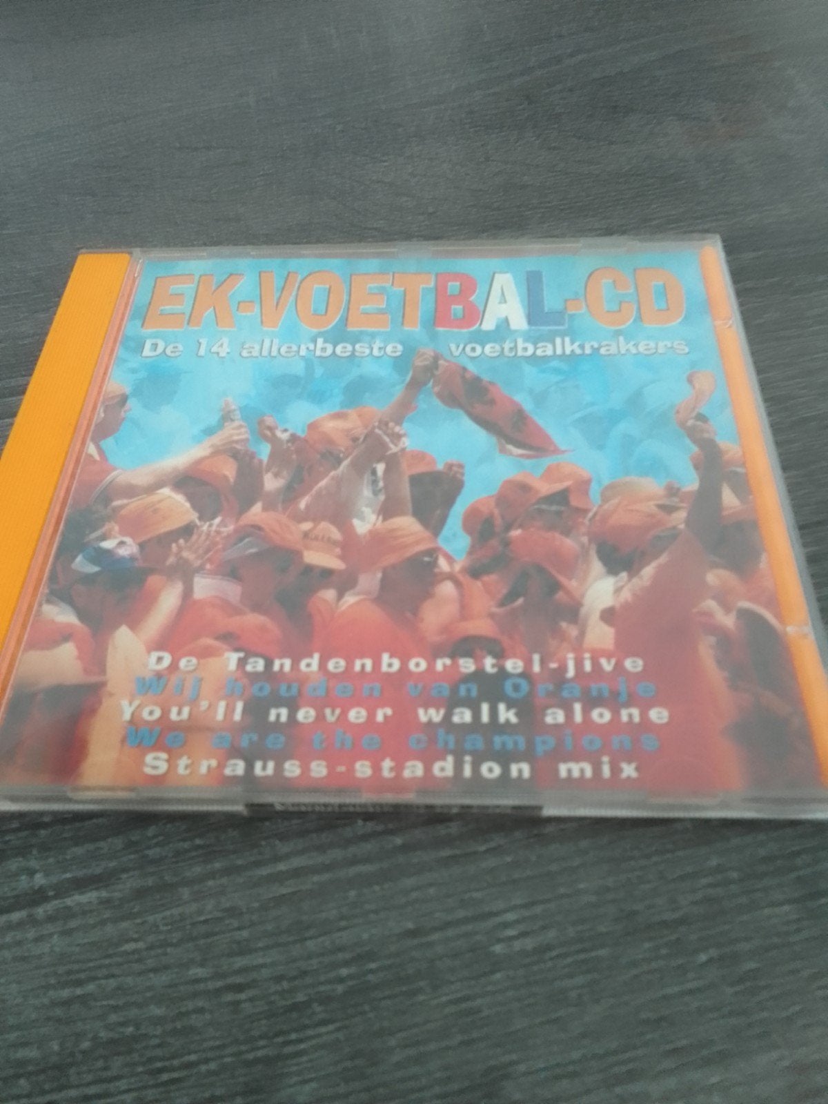 EK Voetbal-CD: De 14 allerbeste voetbalkrakers, Ophalen, Gebruikt, Pop, Verzamelalbum