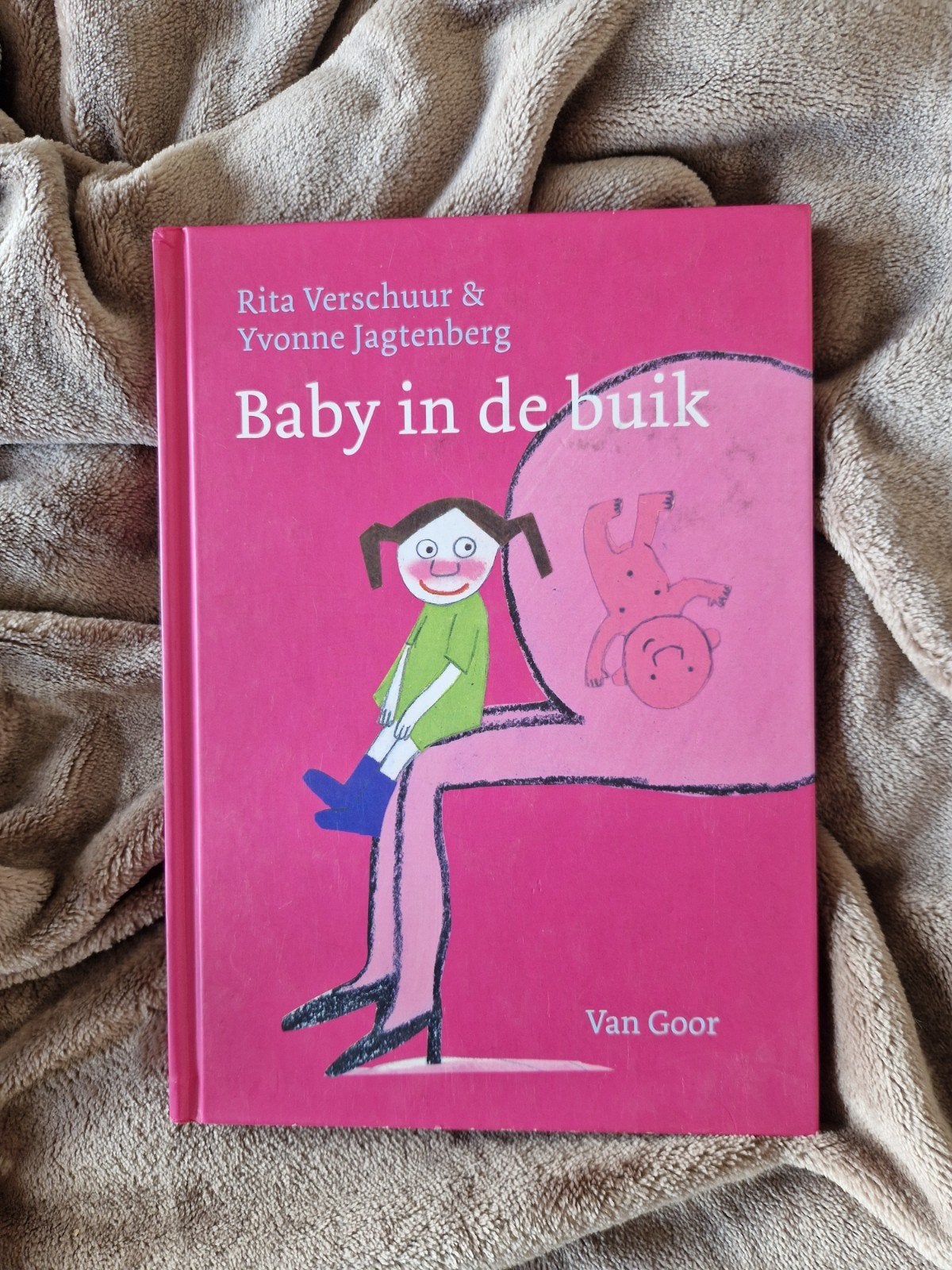 Baby in de buik - Rita Verschuur & Yvonne Jagtenberg, Ophalen of Verzenden, Zo goed als nieuw, Zwangerschap en Bevalling, Rita Verschuur & Yvonne Jagtenberg