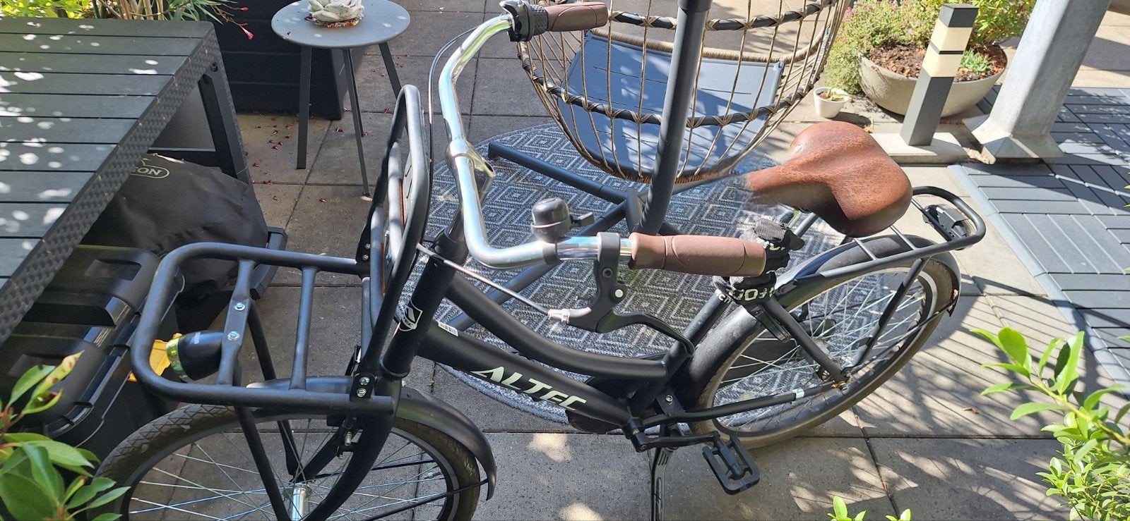 meisjes transporter fiets zwart 24 inch, Ophalen, Gebruikt, 24 inch, Versnellingen
