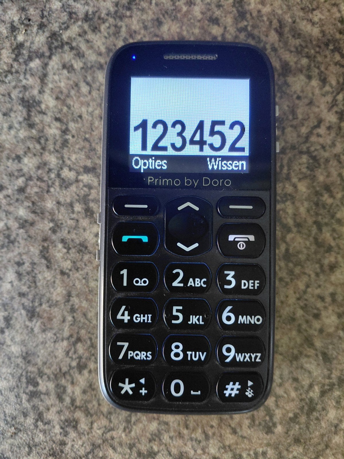Simpele mobiele telefoon voor ouderen. Alleen bellen Primo, Ophalen of Verzenden, Zo goed als nieuw, Geen camera