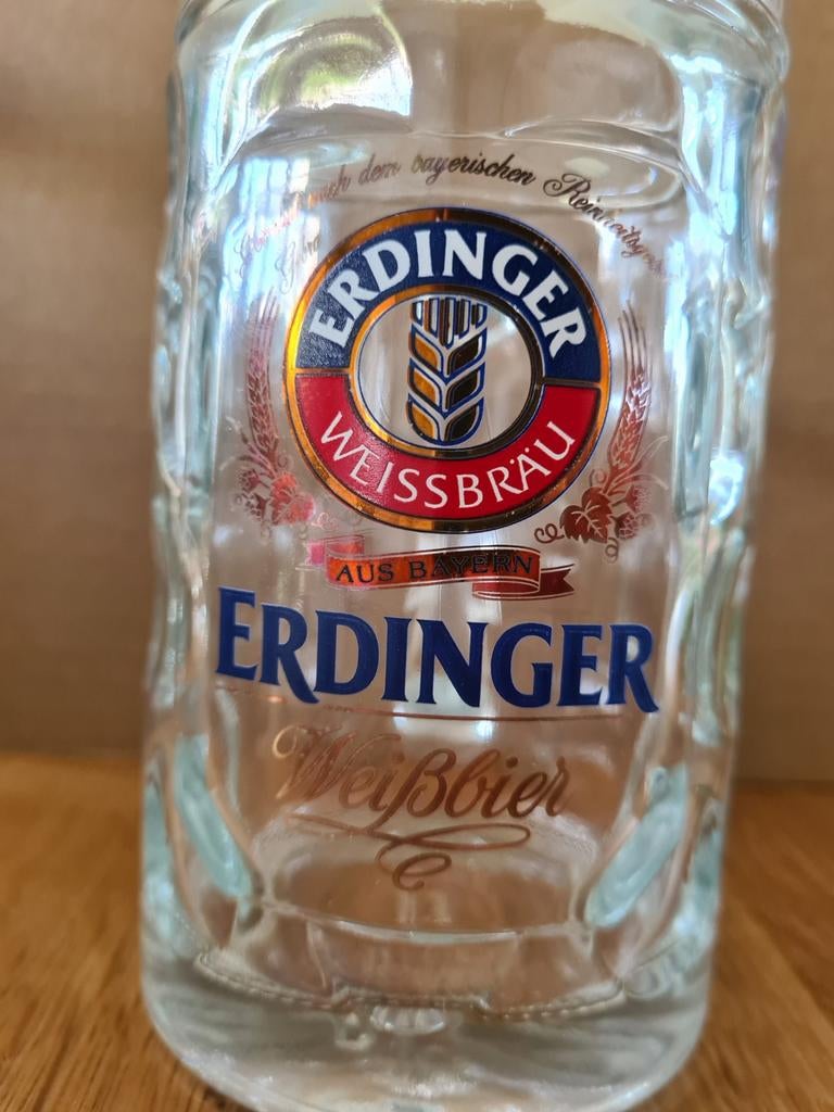 ERDINGER WEISSBRÄU, Verzamelen, Biermerken, Zo goed als nieuw, Pul(len), Overige merken, Ophalen of Verzenden