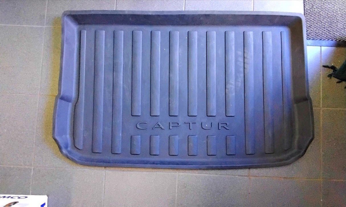 Renault Captur, rubber kofferbak mat., Ophalen of Verzenden