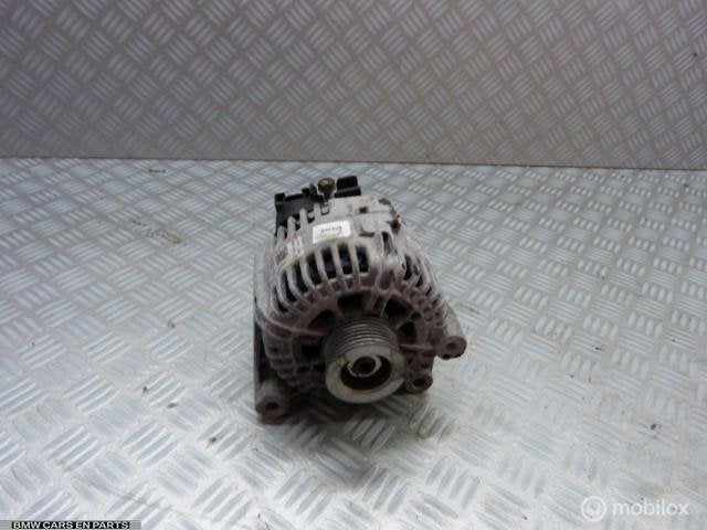Dynamo BMW 3-serie Touring E91 diesel 318d 320d 325d 330d, Gebruikt, Ophalen of Verzenden, BMW, BMW