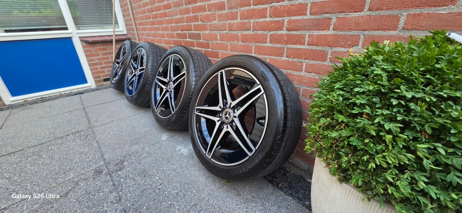 Originele Mercedes-AMG 18" Breedset | W206 | Goodyear, Ophalen, 18 inch, Banden en Velgen, Zomerbanden