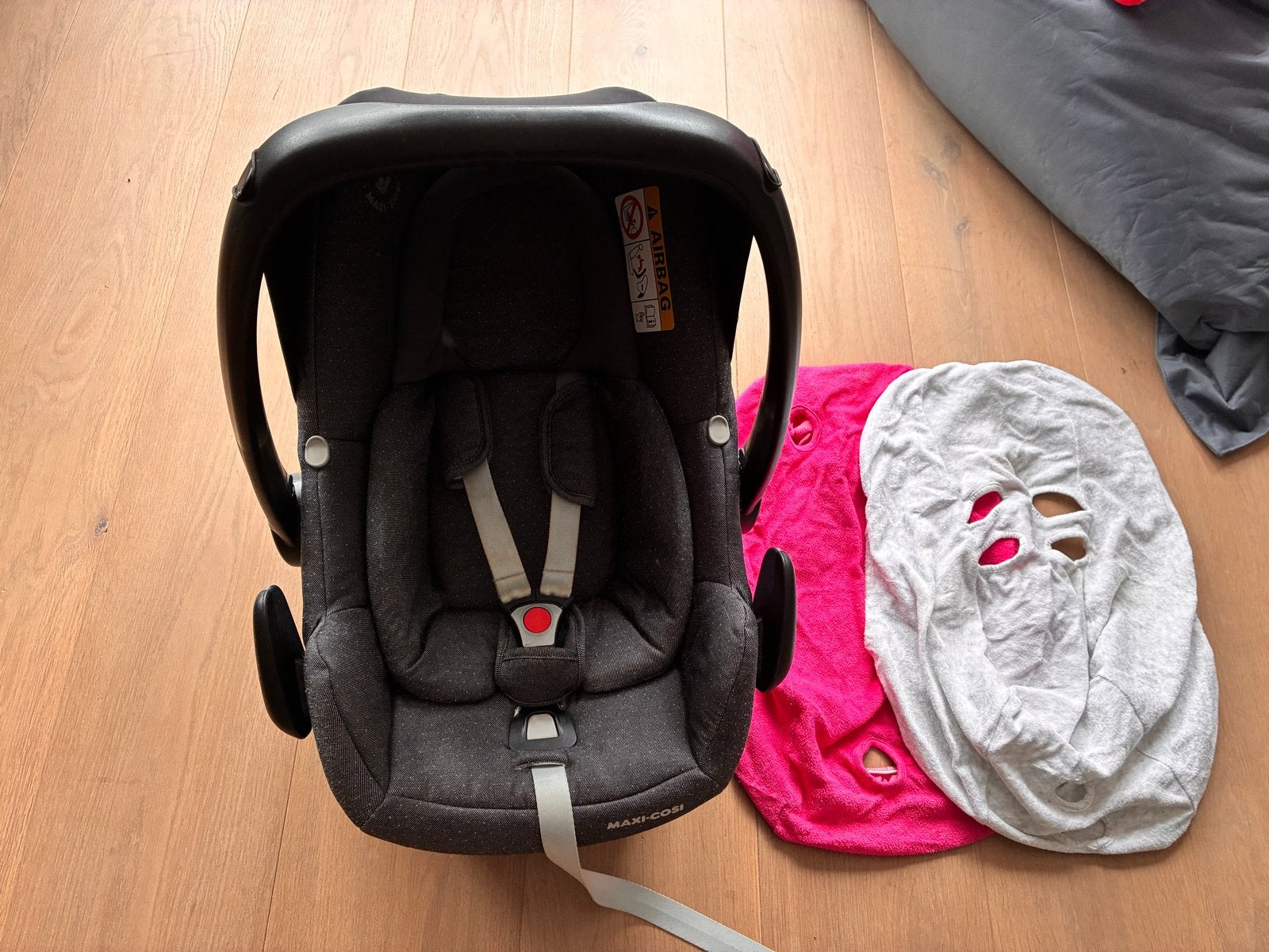 Maxi Cosi Rock Autostoel - Sparkling Grey met extra hoezen, Ophalen, Autogordel of Isofix, Gebruikt, Zijbescherming