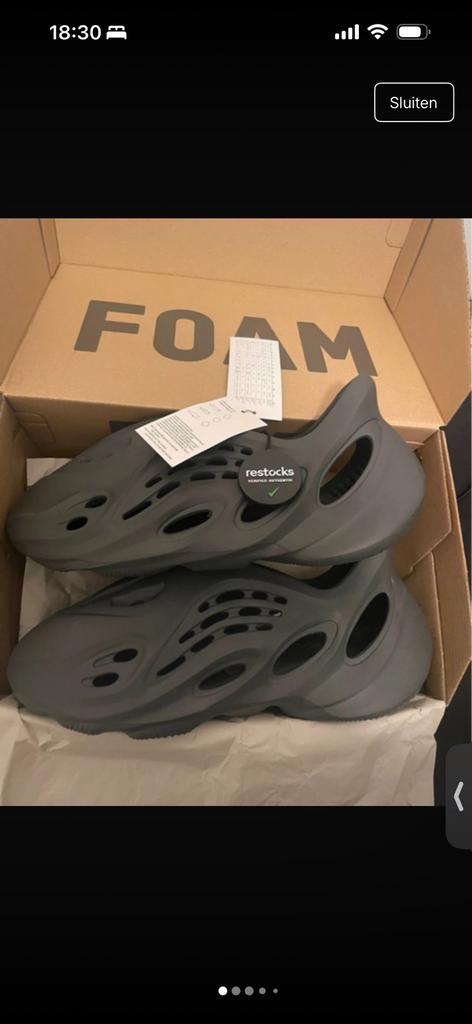 Yeezy foam runners carbon, Kleding | Heren, Schoenen, Ophalen of Verzenden, Nieuw