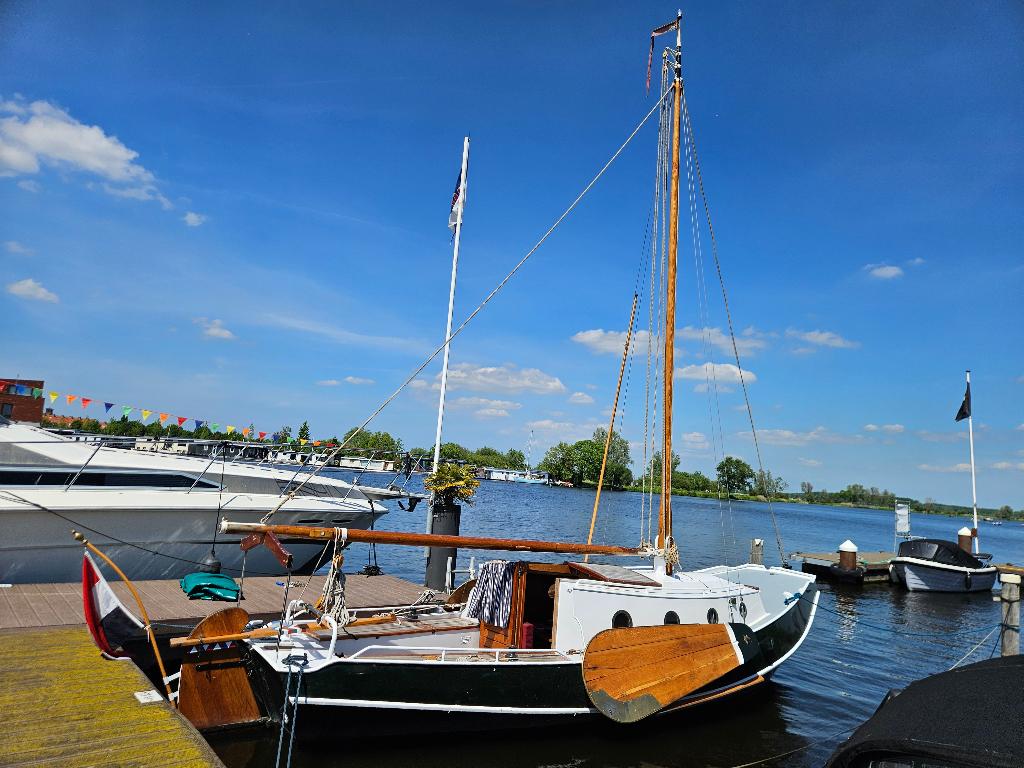 Zeeschouw 7,50 meter, Gebruikt, Staal, Binnenboordmotor, 10 pk