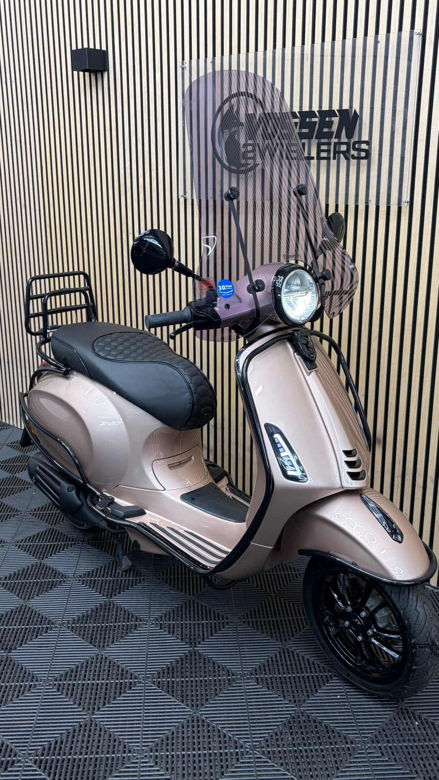 Vespa Primavera | Custom Rose Gold | Iget | 350KM, Maximaal 45 km/u, Zo goed als nieuw, Benzine, 49 cc