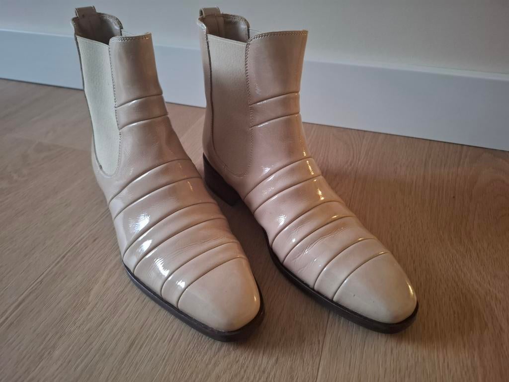 Prachtige lakleren Pertini laarsjes maat 38, Pertini, Beige, Lage of Enkellaarzen, Ophalen of Verzenden