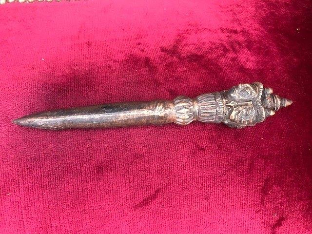 bronzen phurba/ vajrakila, Tibet, Ophalen of Verzenden