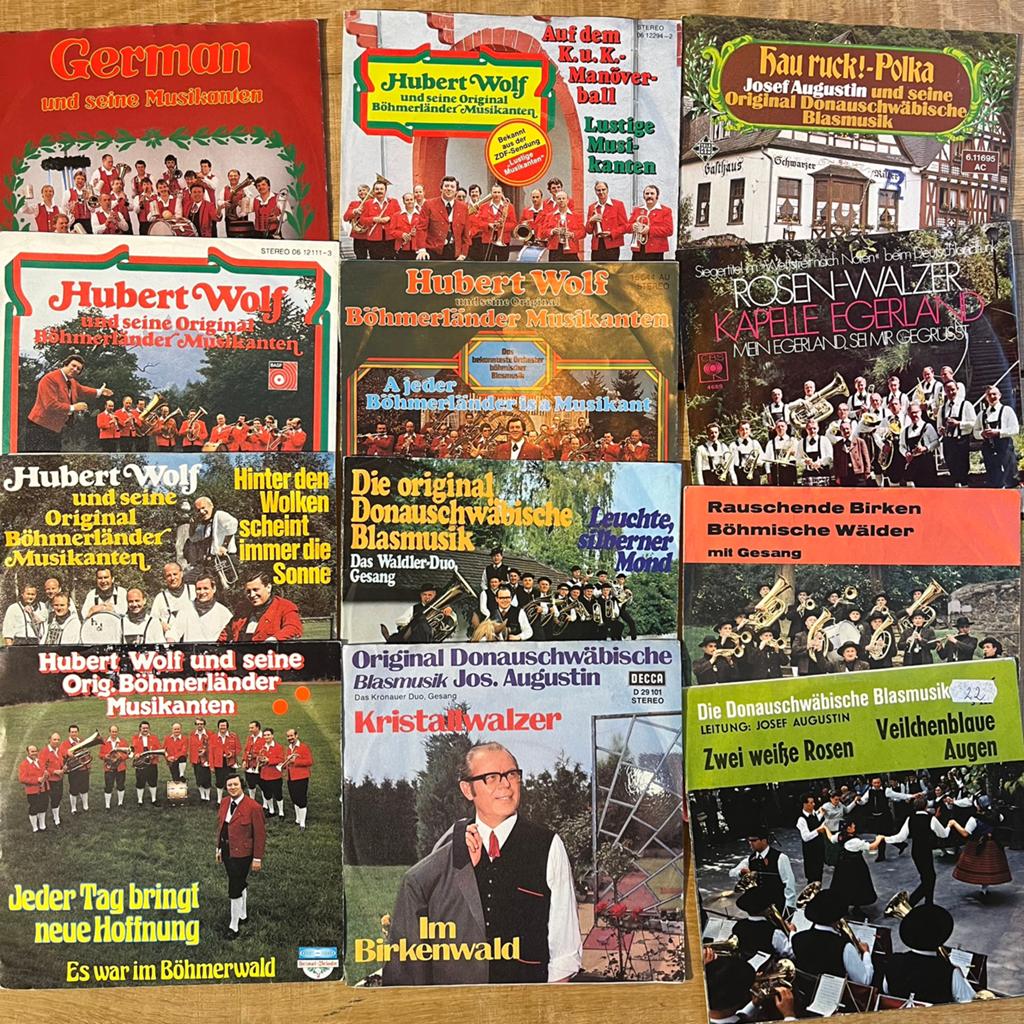 36 singles (vnl blaasorkest). Polka’s, walsen, marsen etc, Ophalen, Gebruikt, 7 inch