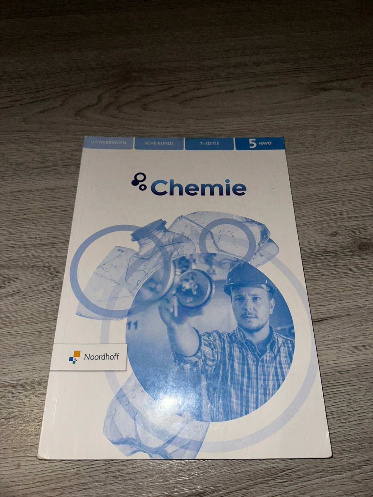 Chemie 5 HAVO Uitwerkingen – 7e editie Noordhoff, Boeken, Verzenden, Zo goed als nieuw, HAVO, Scheikunde