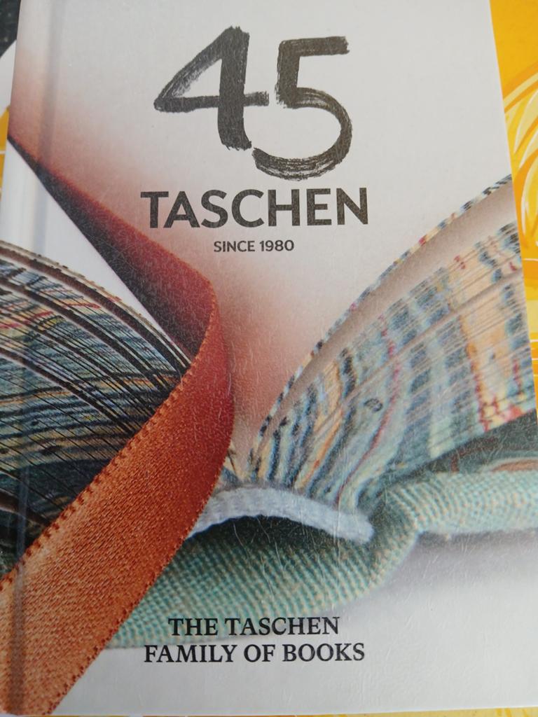 45 jaar Taschen: The Taschen Family of Books, Ophalen of Verzenden, Zo goed als nieuw, Fotografie algemeen, Taschen