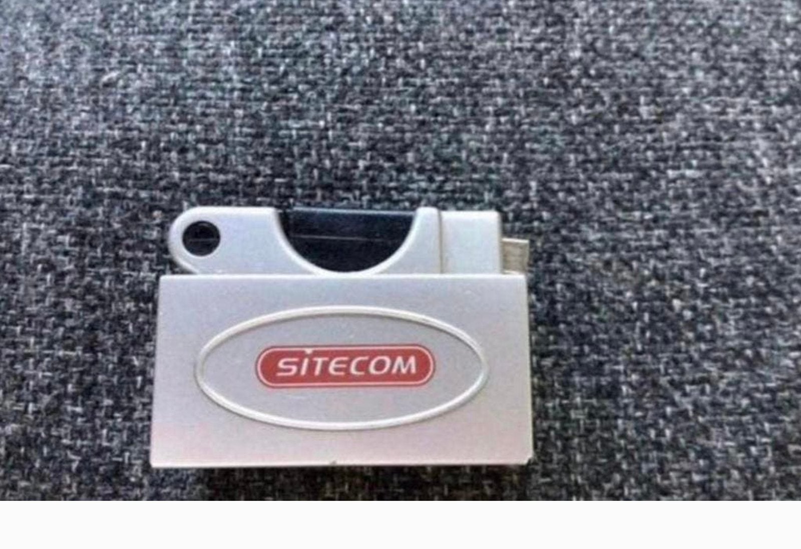 4 Port Adapter 🌸 is van SiteCom, Verzenden, Zo goed als nieuw