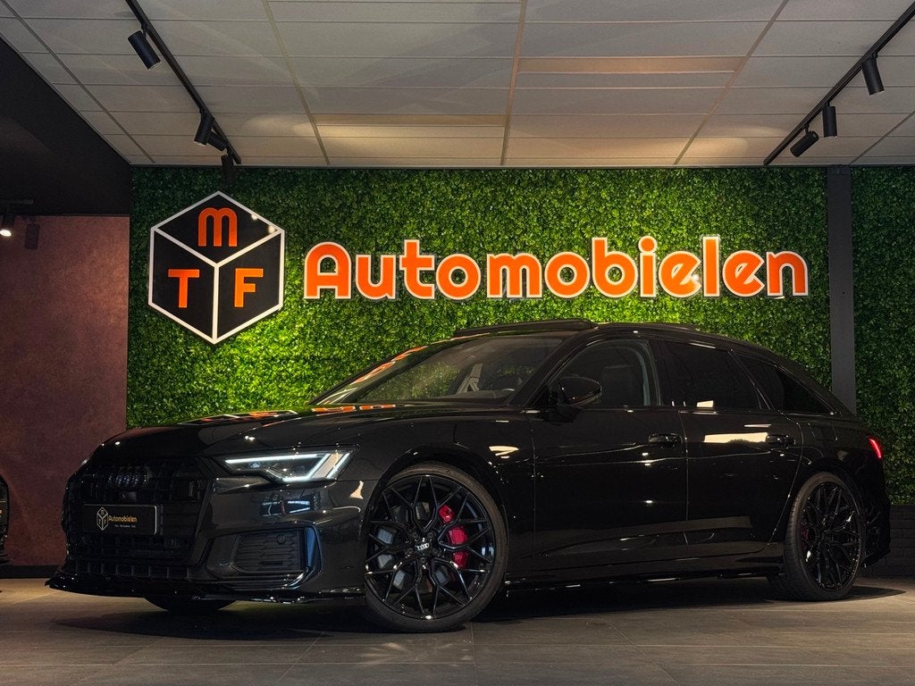 Audi A6 Avant 55 TFSI e QUATTRO 3x S-LINE 367PK|PANO|360CAME, Auto's, Audi, Automaat, 4 cilinders, Zwart, Plug-in hybride
