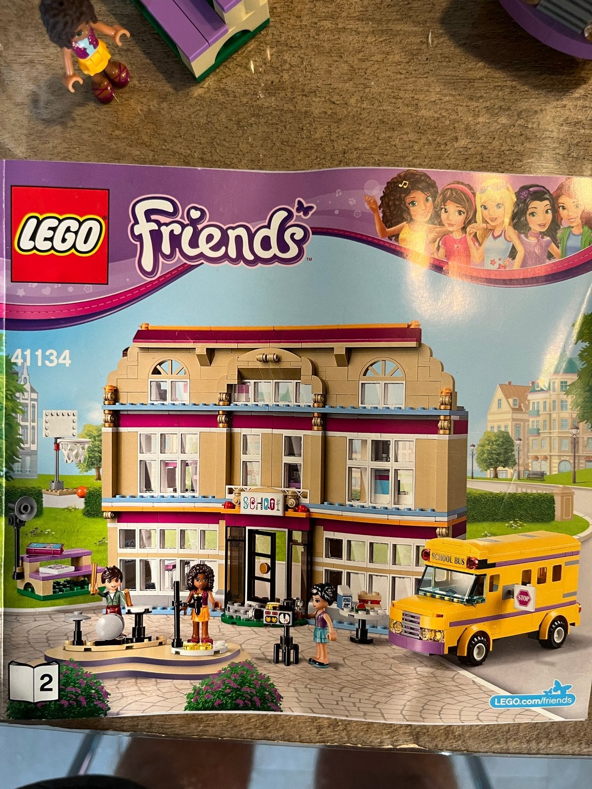 LEGO Friends Heartlake School 41134 met bus en figuren, Ophalen of Verzenden, Gebruikt, Overige merken