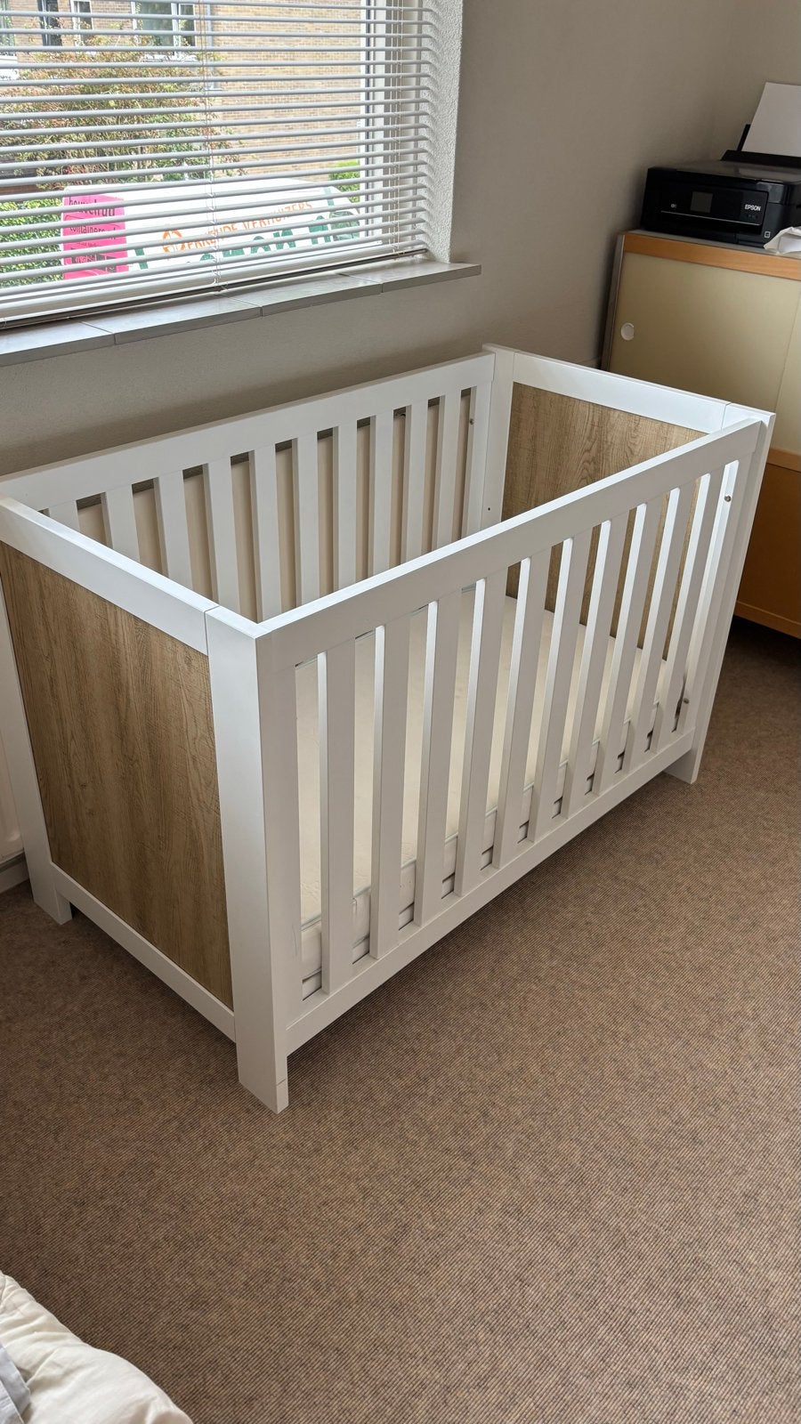 Ledikant met matras en extra katoenen deken, Ophalen, Gebruikt, Ledikant