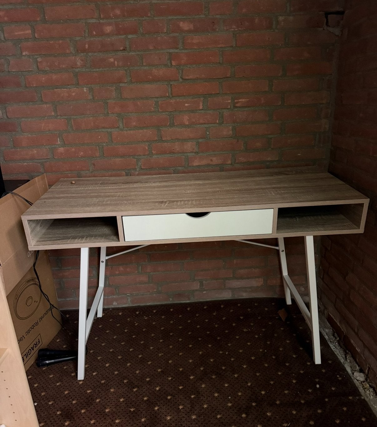 JYSK Desk with Drawer & Storage, Huis en Inrichting, Bureaus, Ophalen, Zo goed als nieuw