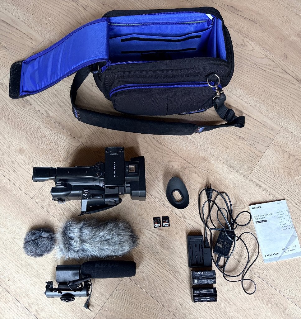 Sony HXR-NX100 professionele Full HD videocamera, Ophalen, Externe microfoon, Zo goed als nieuw, 8 tot 20x