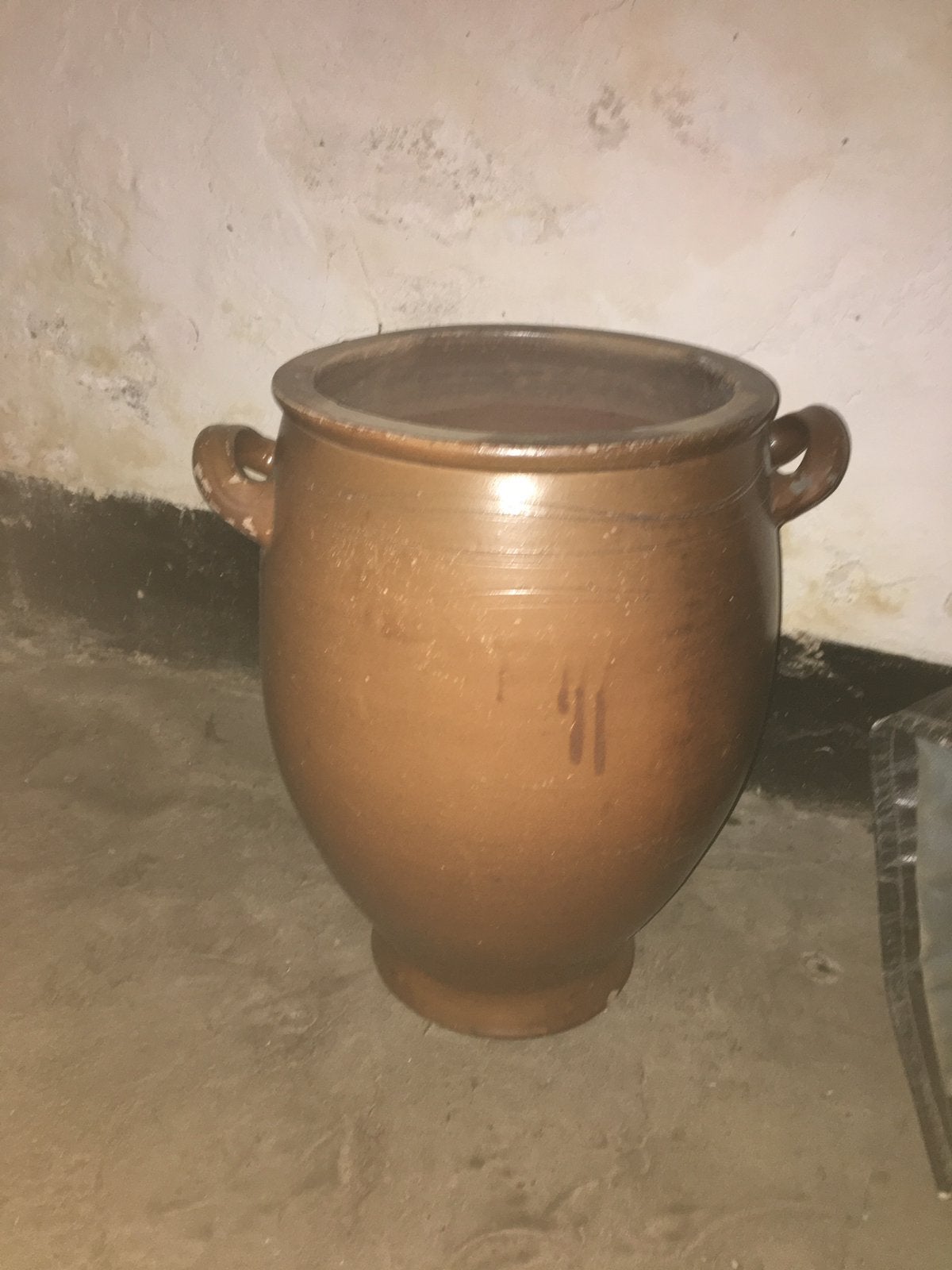Grote keulse pot, Ophalen