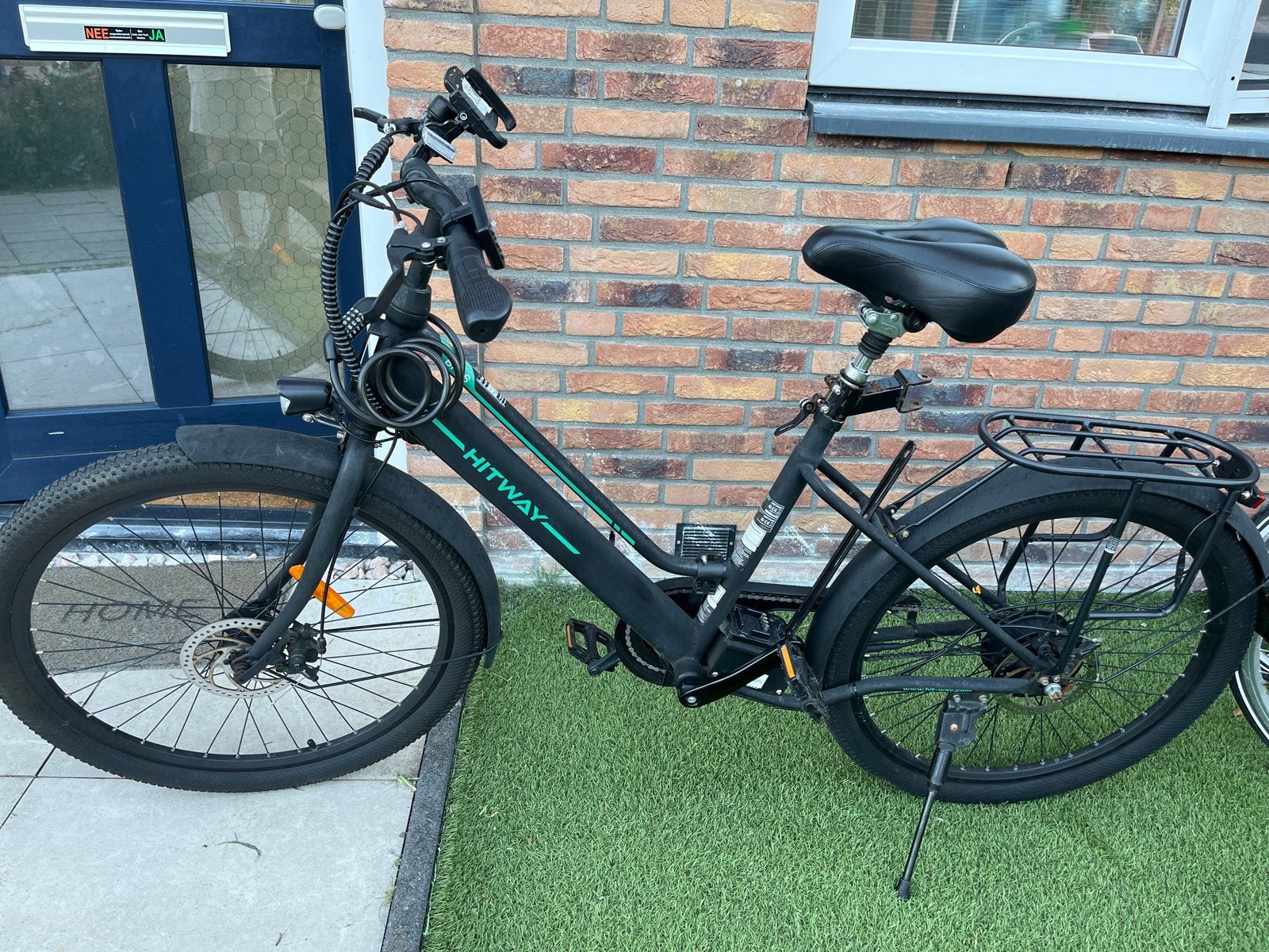 Hitway E-bike incl lader accu en slot, Fietsen en Brommers, Gebruikt, 51 tot 55 cm, 30 tot 50 km per accu, Ophalen