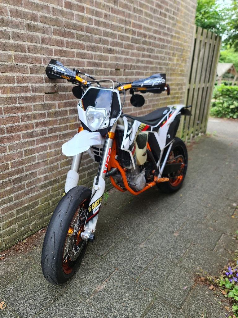 KTM 500 EXC Six Days Supermoto met accessoires, Motoren, Sportuitlaat, Gebruikt, Particulier, Minimaal motorrijbewijs A2