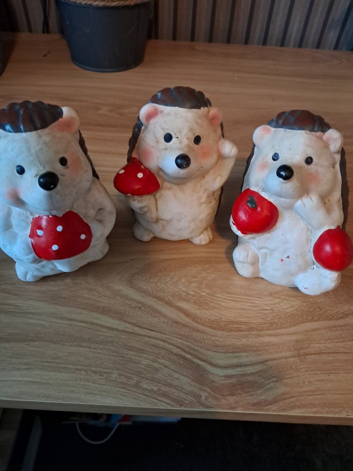 3 herfst egeltjes beeldjes, Ophalen, Zo goed als nieuw