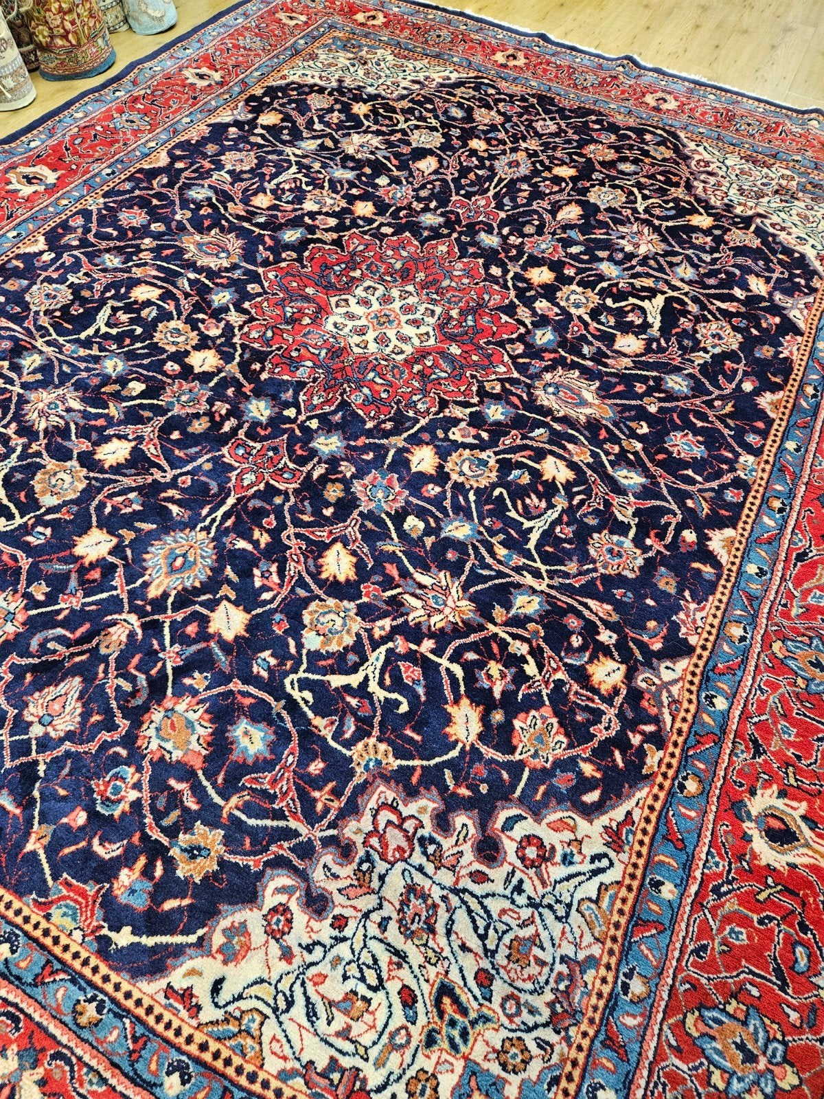 Vintage handgeknoopt perzisch tapijt sarough 383x293, Info@SlatsAntiek.nl, Tweedehands, Perzisch, 200 cm of meer