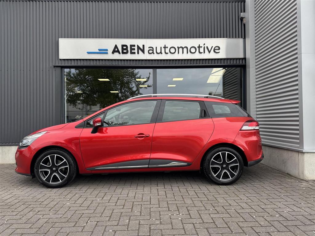 Renault Clio Estate TCE 90PK Dynamique (TREKHAAK|4-SEIZ|DEAL, Zwart, 540 kg, Handgeschakeld, 90 pk