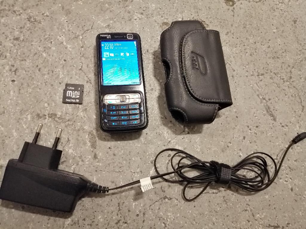 WEG=WEG!!! NOKIA N73 BLACK INCL LEREN HOES/ADAPTER/SD CARD, Telecommunicatie, Overige Telecommunicatie, Ophalen of Verzenden, Gebruikt
