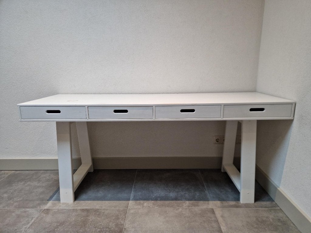Sidetable (ook te gebruiken als bureau), Ophalen, Zo goed als nieuw, 150 tot 200 cm, Rechthoekig