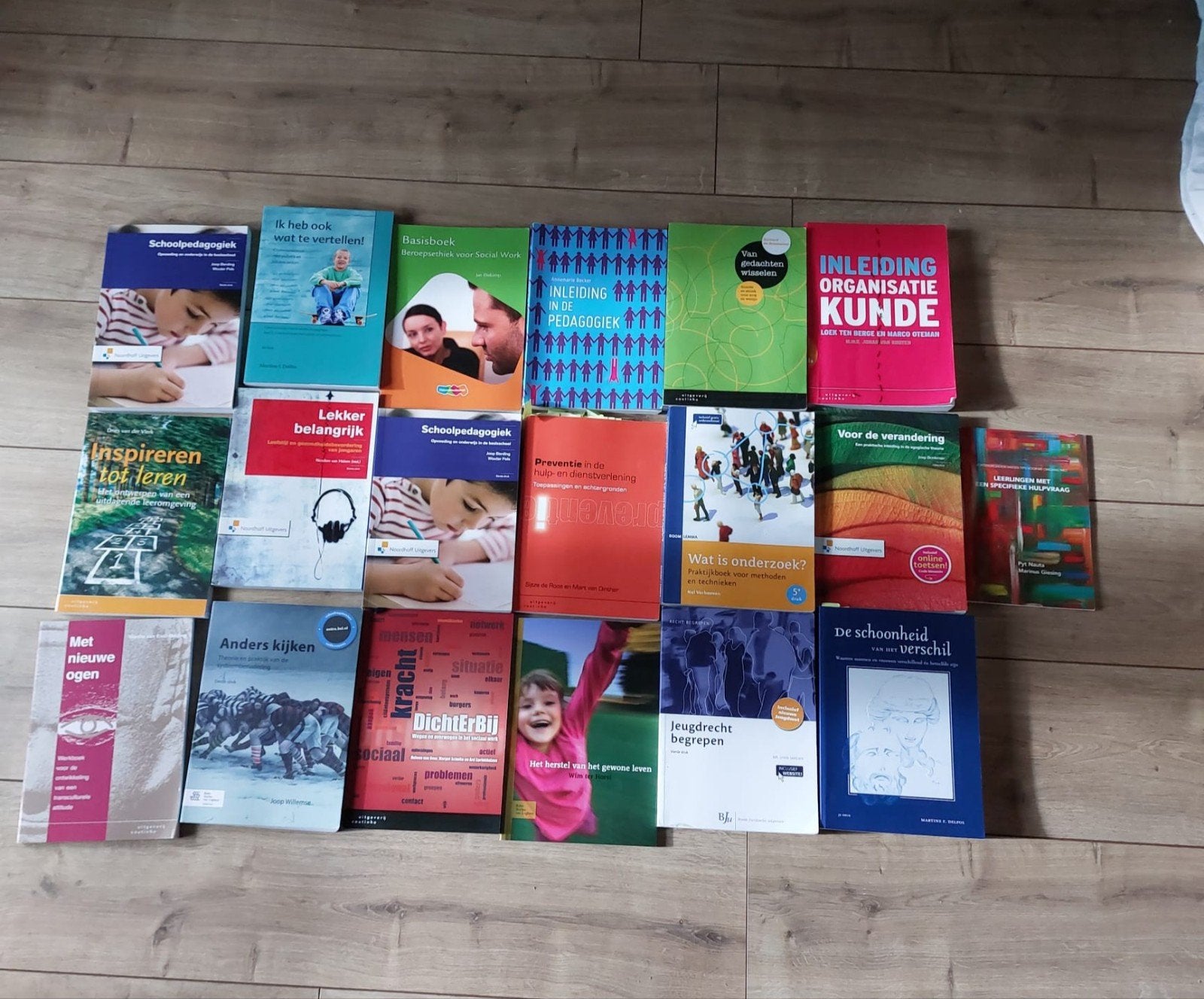 Boeken studie Pedagogiek, Ophalen, Gelezen, HBO