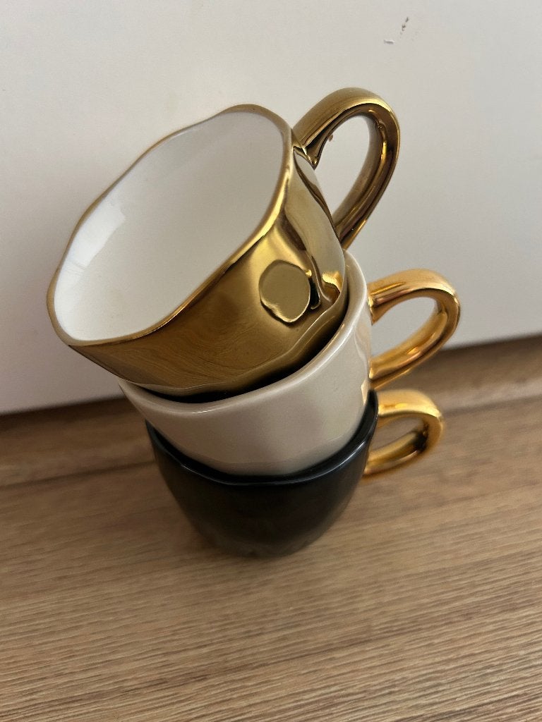 Urban Nature Culture espressokopjes met schotels 3 stuks, Huis en Inrichting, Keuken | Servies, Ophalen, Gebruikt, Overige stijlen