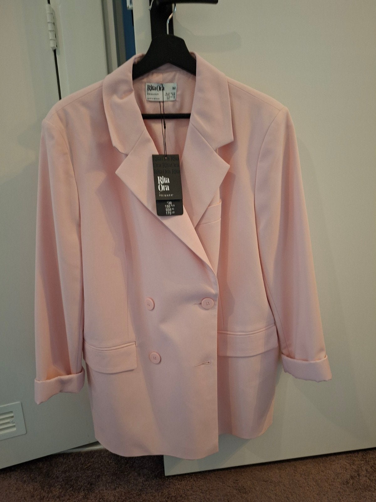 Roze blazer van Rita Ora x Primark, maat M, Maat 38/40 (M), Nieuw, Ophalen of Verzenden, Jasje