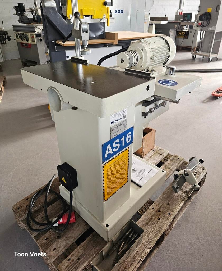 Langgatboor  / Langgatboormachine Merk SCM met boren, Doe-het-zelf en Verbouw, Gereedschap | Boormachines, Ophalen, Gebruikt, Kolomboormachine