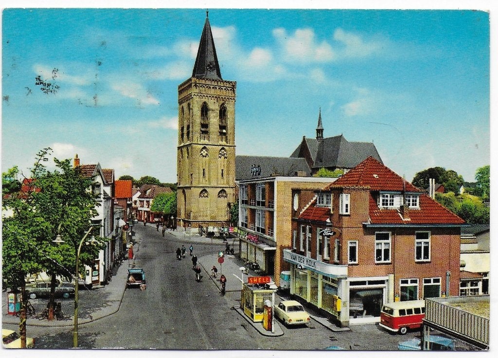 Ede Grotestraat met Kerk Gelopen Ansichtkaart (B5705), Ophalen of Verzenden, 1980 tot heden, Gelopen, Gelderland