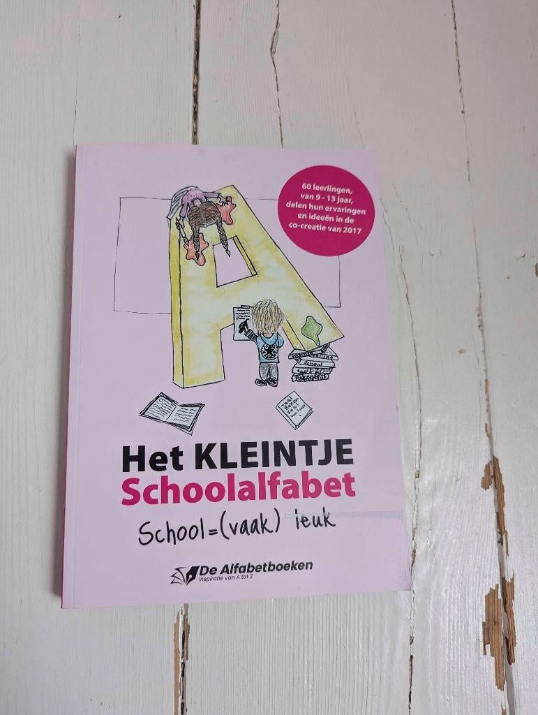 Het kleintje schoolalfabet, Boeken, Ophalen of Verzenden, Zo goed als nieuw, Zwangerschap en Bevalling