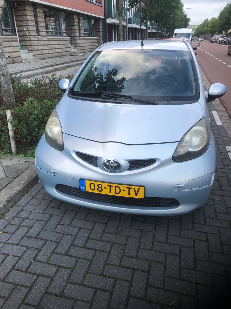Toyota Aygo 1.0 12V Vvt-i 3DRS MMT 2006 Blauw
