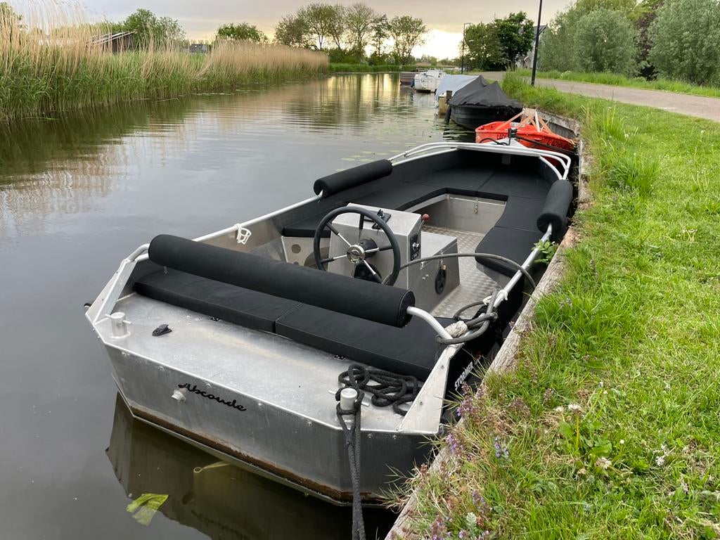 Stormer Tugboat aluminium sloep, Watersport en Boten, 16 pk, Tender, Gebruikt, Binnenboordmotor