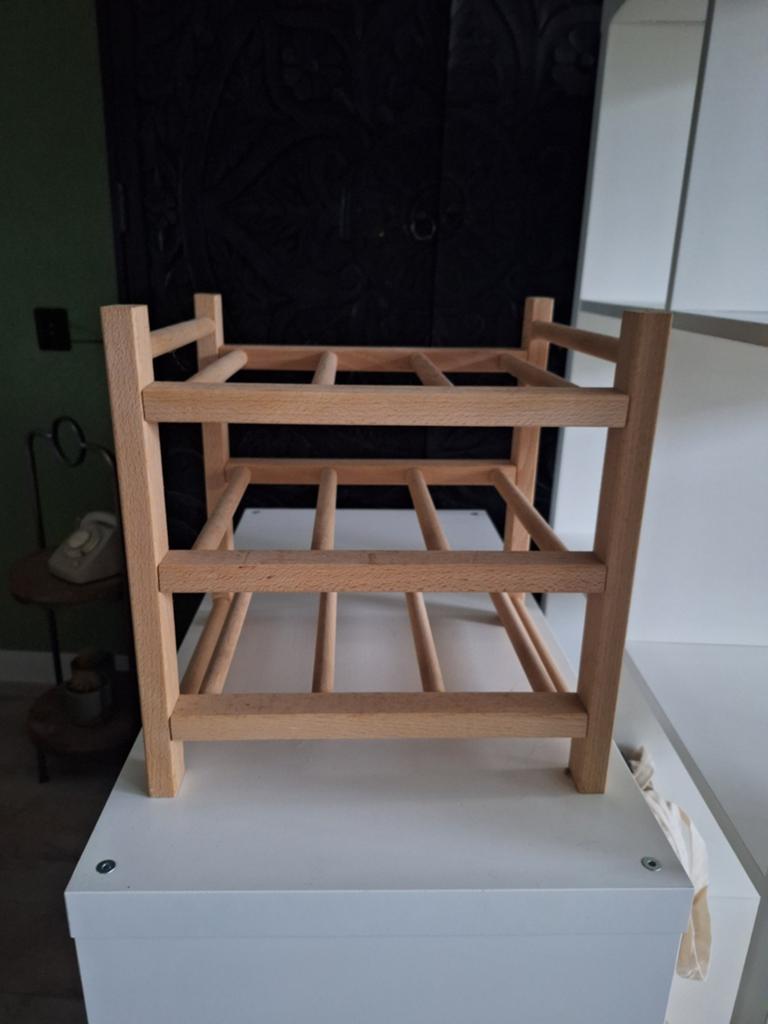 IKEA HULTEN Wijnrek - Zo goed als nieuw, Huis en Inrichting, Woonaccessoires | Wijnrekken, 5 tot 15 flessen, Ophalen of Verzenden