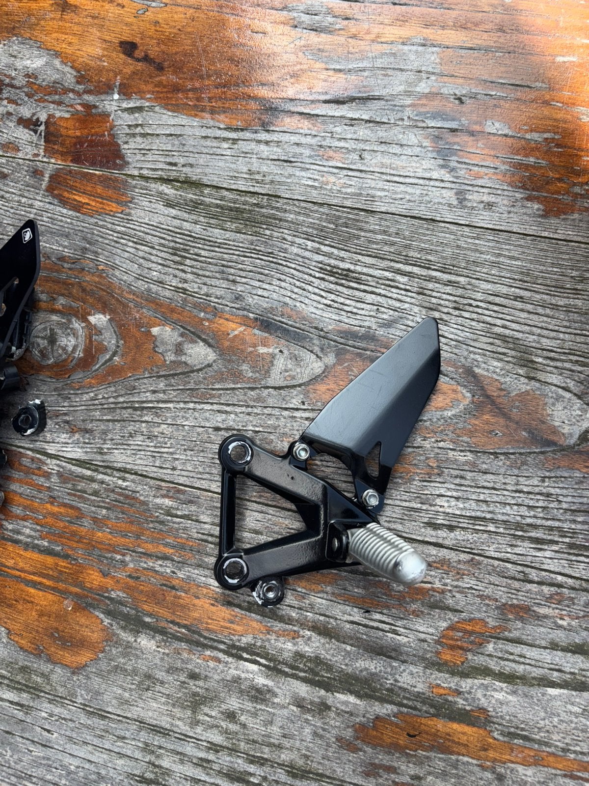 Ducati 848 1098 1198 schetsplaat / voetsteun zwart, Motoren, Onderdelen | Ducati, Ophalen of Verzenden, Gebruikt