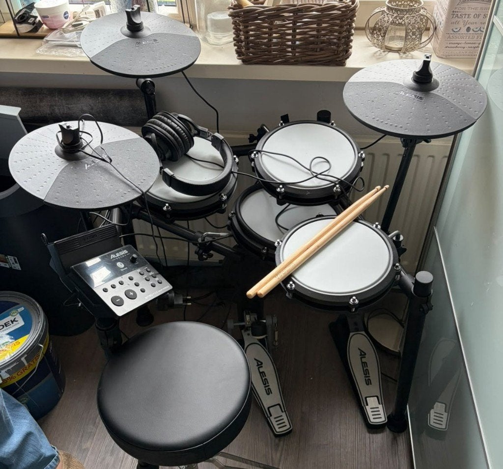Alesis Nitro Max ZGAN, Ophalen, Zo goed als nieuw, Overige merken, Elektronisch