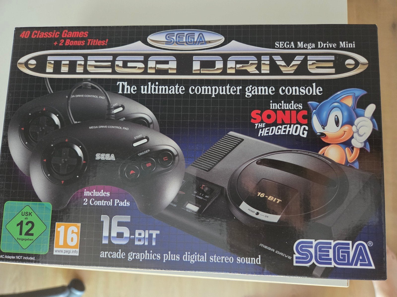 Sega Mega Drive Mini - Zo goed als nieuw, Spelcomputers en Games, Spelcomputers | Sega, Met games, Mega Drive, Met 2 controllers